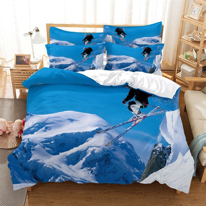 Snow Mountain, Skiing Duvet Cover Set